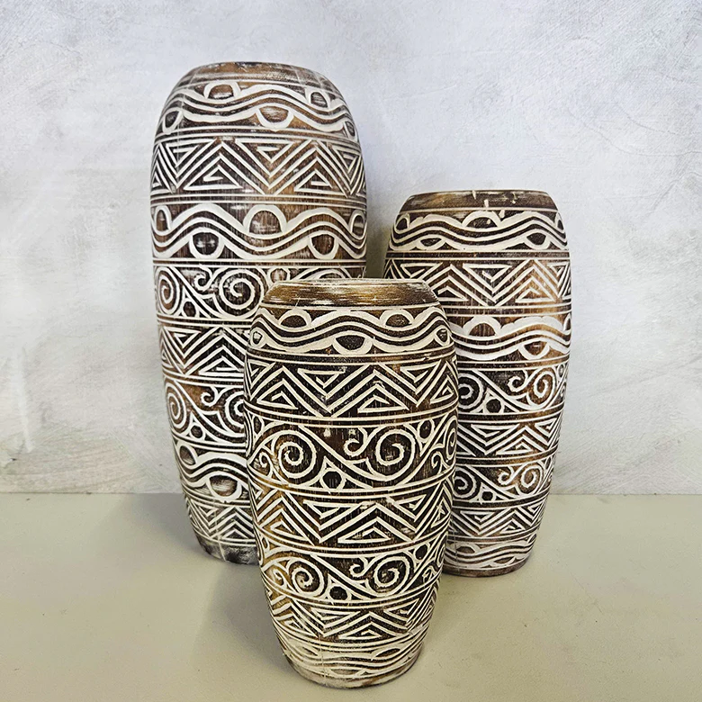 Houten Vazen – whitewash finishing