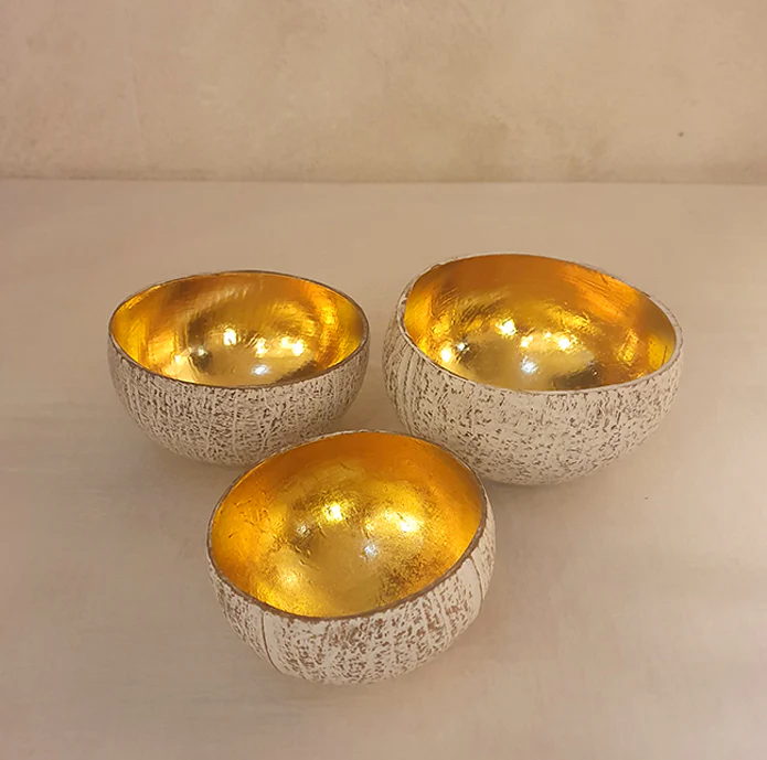 Schaaltje kokosnoot – wit/goud Schaaltje kokosnoot – wit/goud