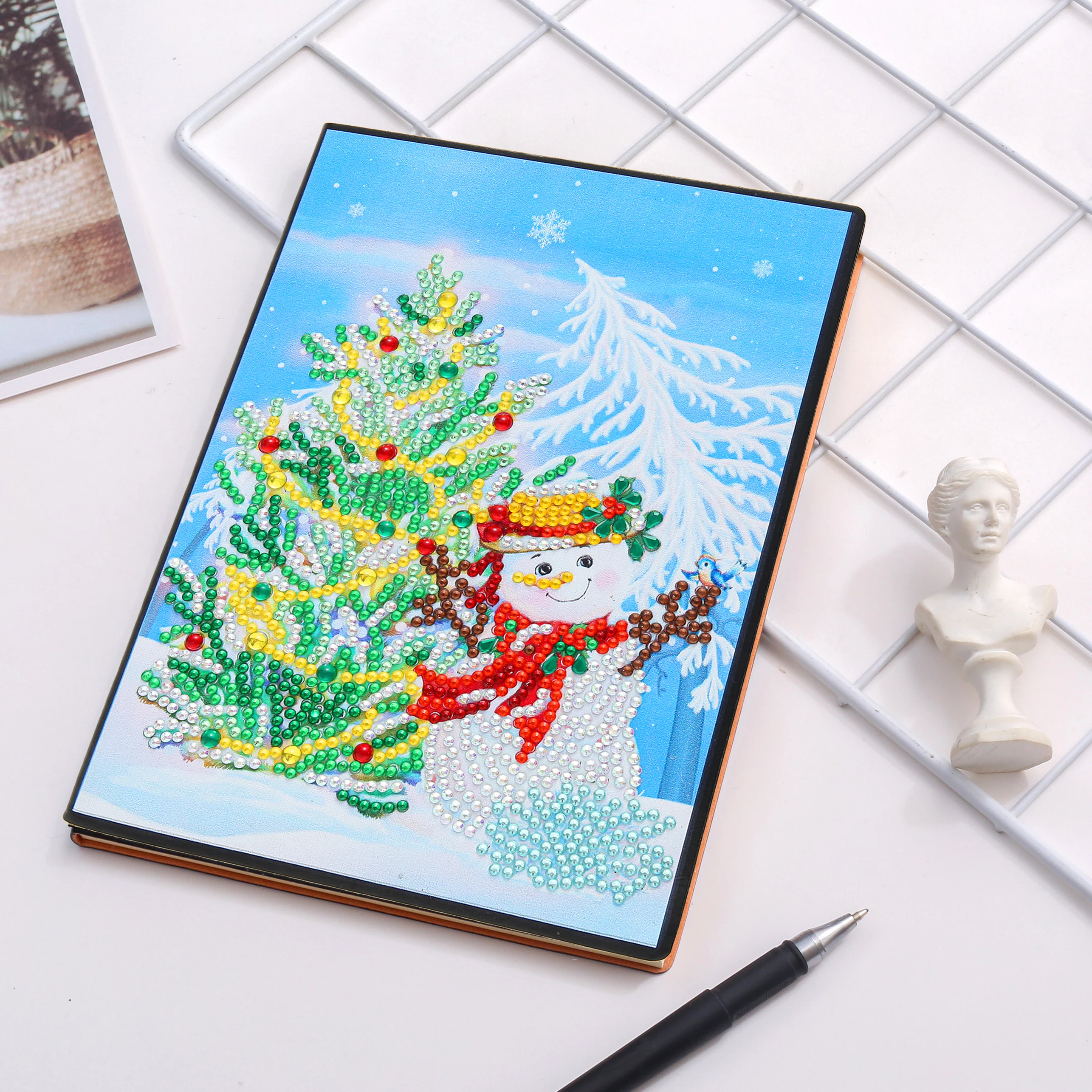 Diamond Painting Notitieboek – Sneeuwpop met Kerstboom