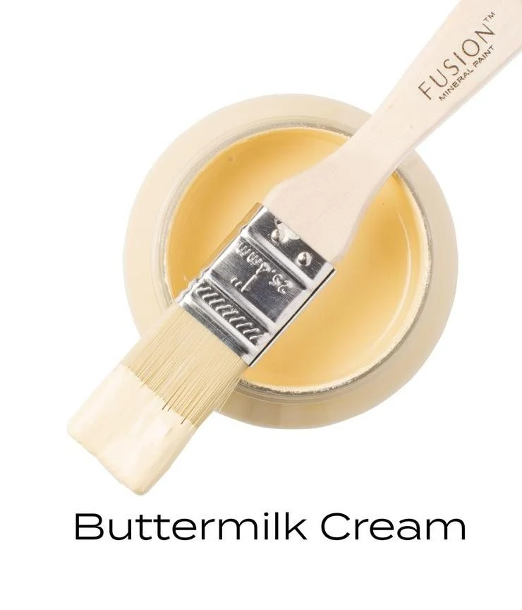 Fusion Mineral Paint – BUTTERMILK CREAM