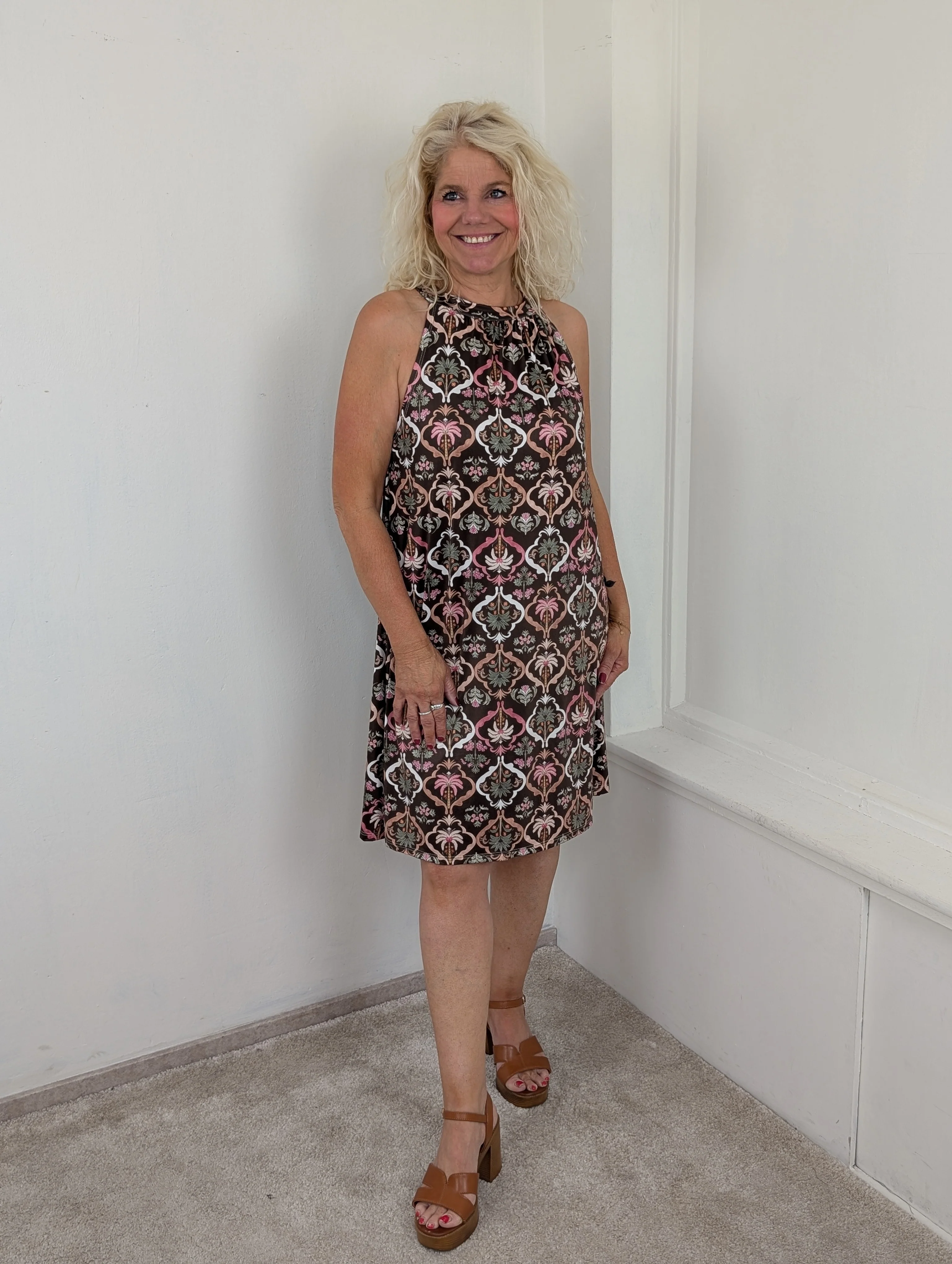 Halterjurk palm flowers Emma – Bruin mix